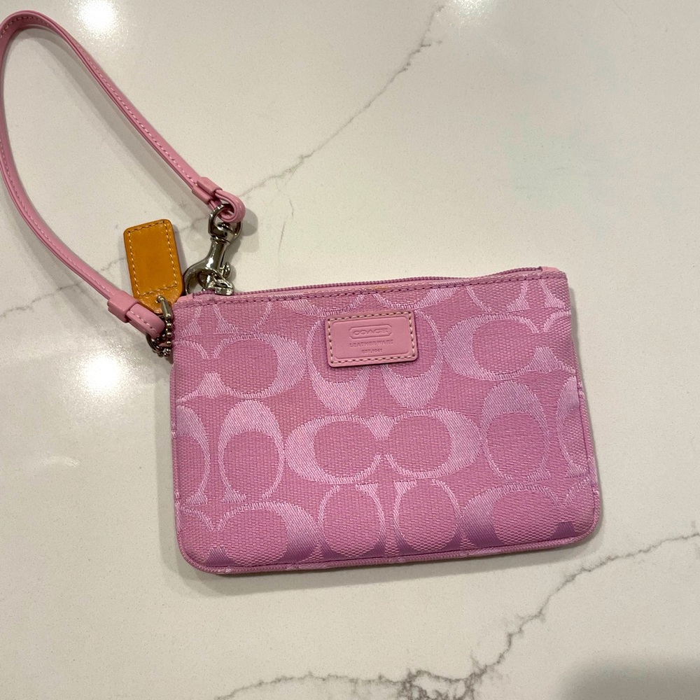 NEW coach pink wristlet